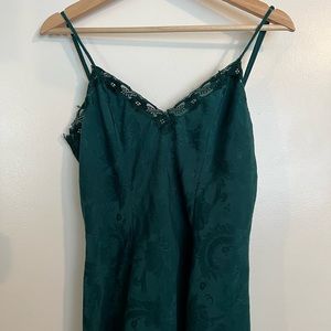 VTG Vintage Deadstock Victoria’s Secret Gold Label Emerald Green Slip dress